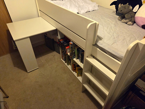 White wooden single - white, mid